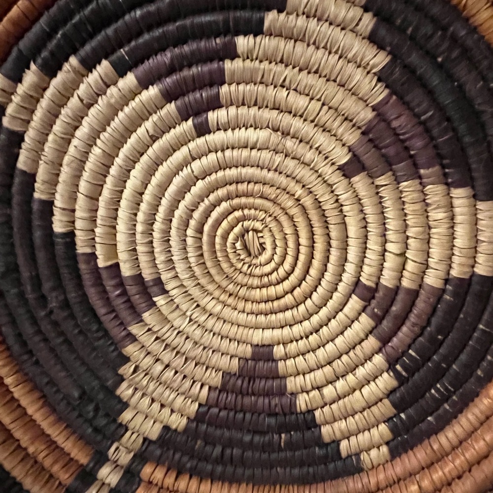 Vintage Navajo Wedding Basket - Picture 3 of 11